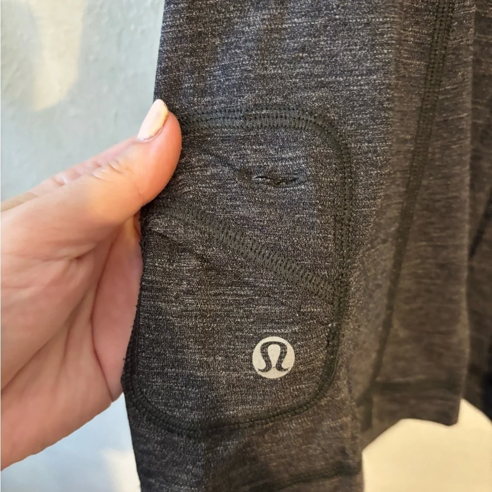 Lululemon‎ Run Team Spirit Short Sleeve Tee Ruffle Cut-out Back